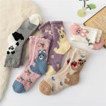 Маленькие животные Панда Кролик Коралловые бархатные носки Зимние носки средней длины, Бархатные утолщенные теплые носки для сна Kawaii, домашние носки для пола