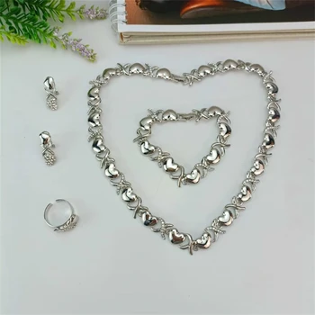 Набор ювелирных изделий EMMA XOXO, Ожерелье в виде сердца серебряного цвета, Свадебное ожерелье со стразами для невесты, Серьги, Браслет, Кольцо, Подарок для женщин